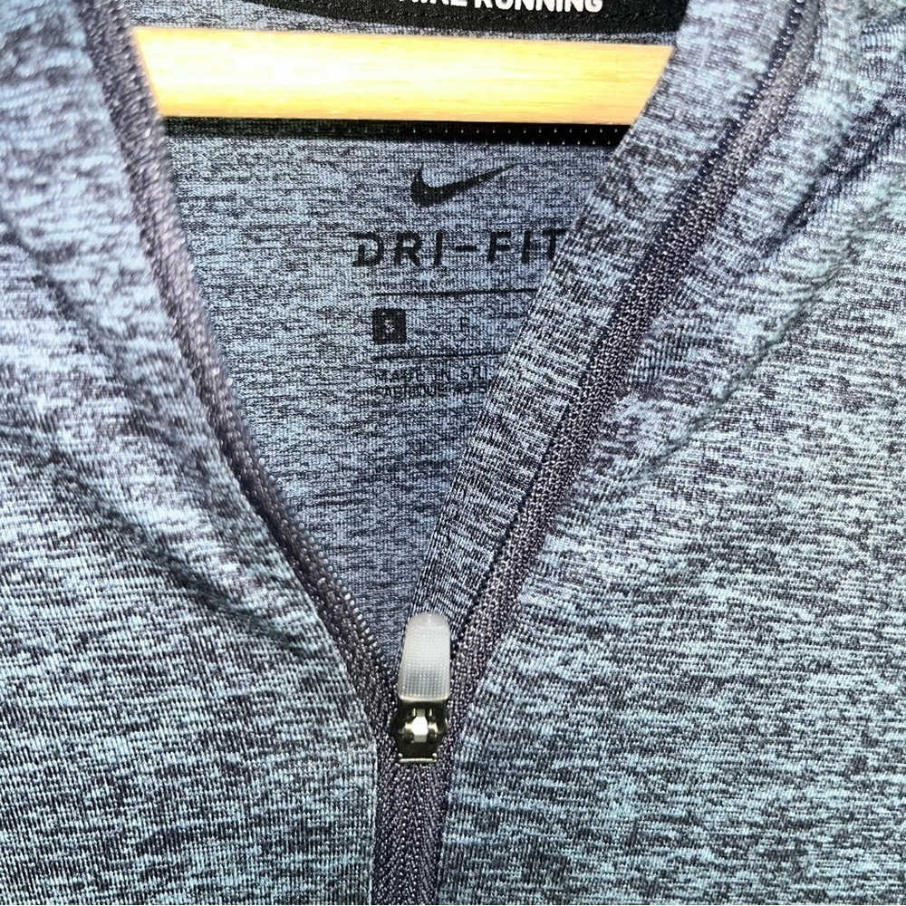 Nike Half Zip Heathered Jacket - Picture 7 of 7